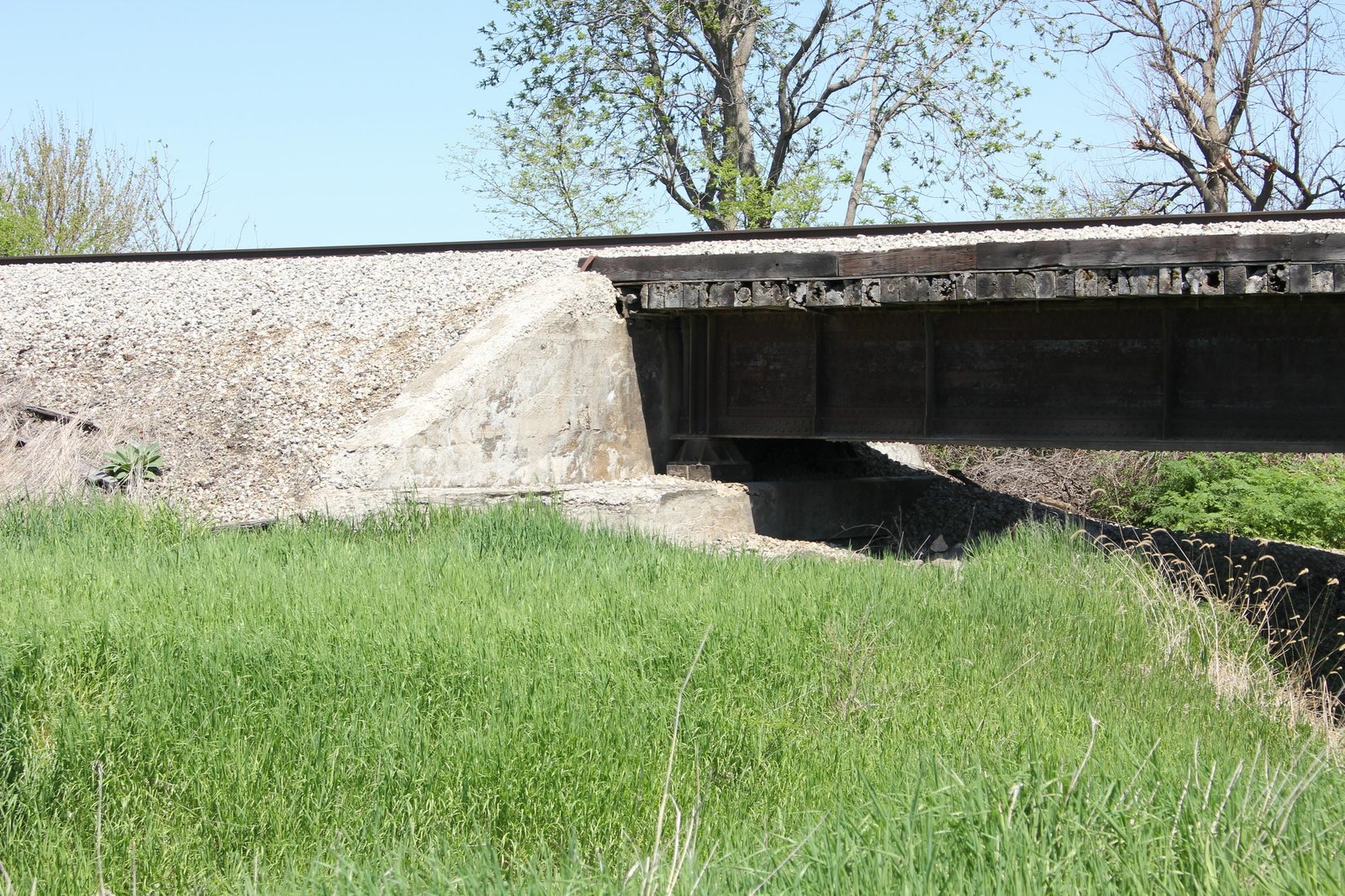 West abutment